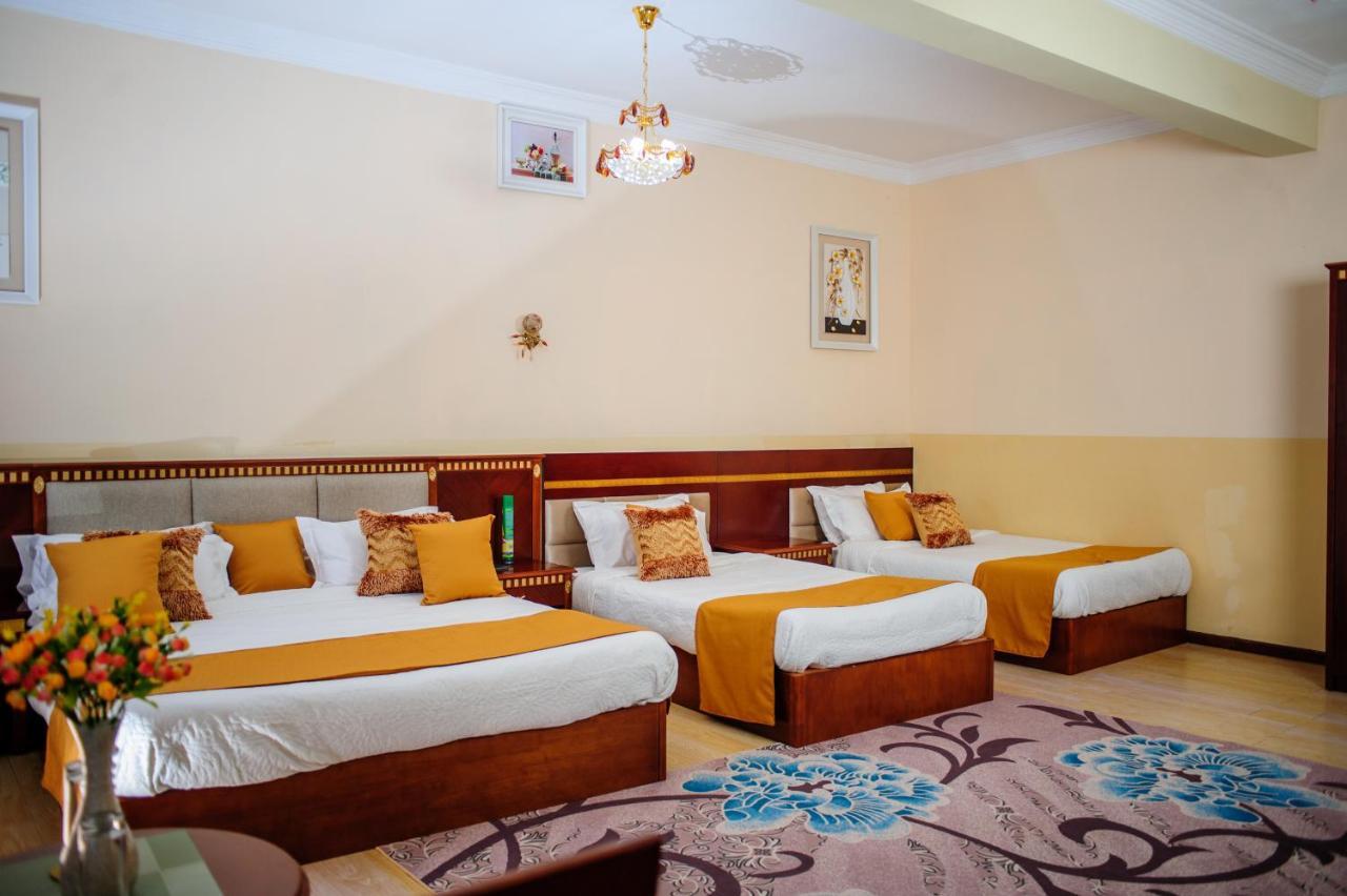 Sky blue hôtel&espace Alasora Ngoại thất bức ảnh