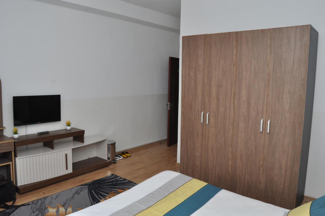 Sky blue hôtel&espace Alasora Ngoại thất bức ảnh