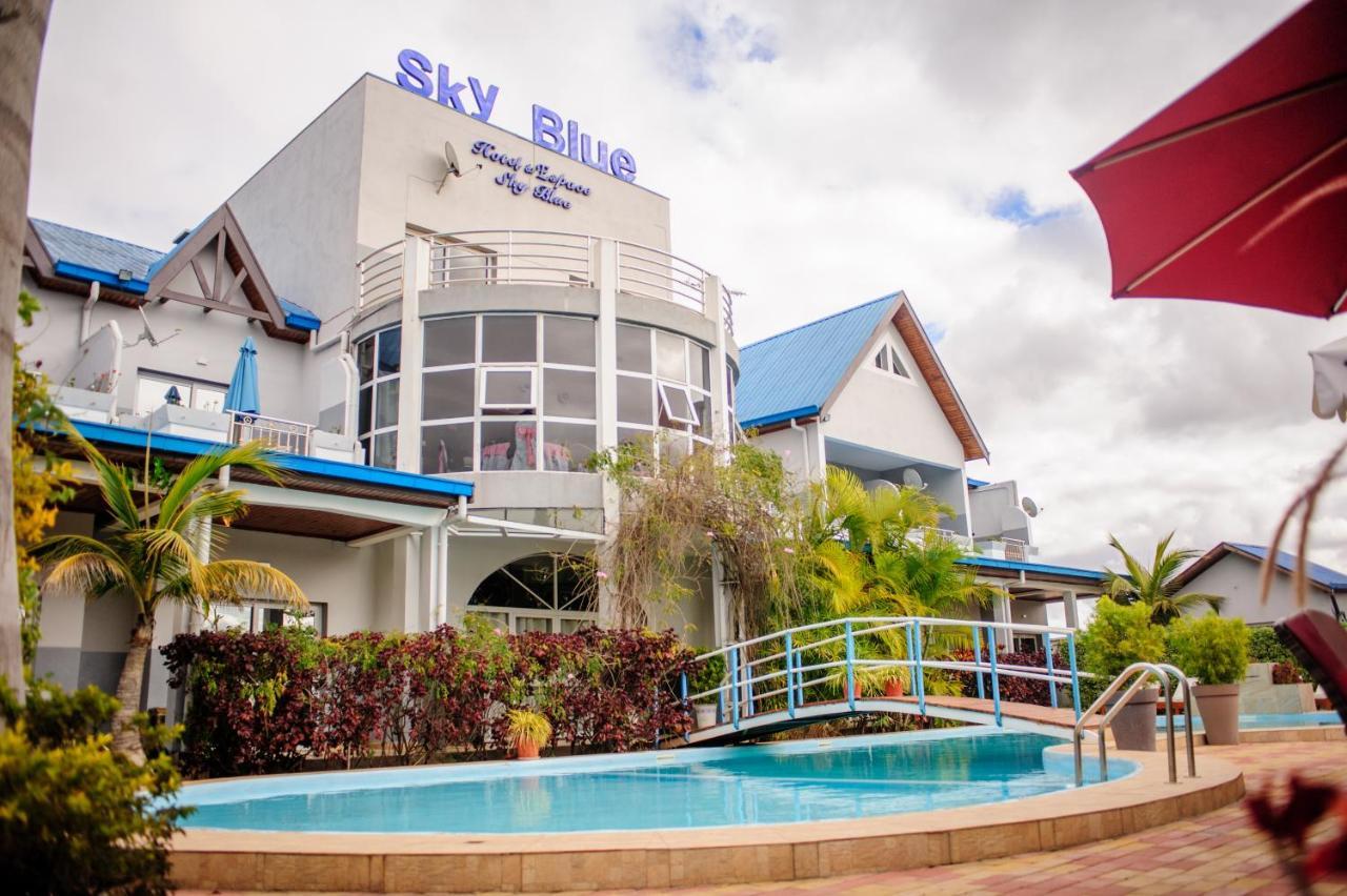 Sky blue hôtel&espace Alasora Ngoại thất bức ảnh