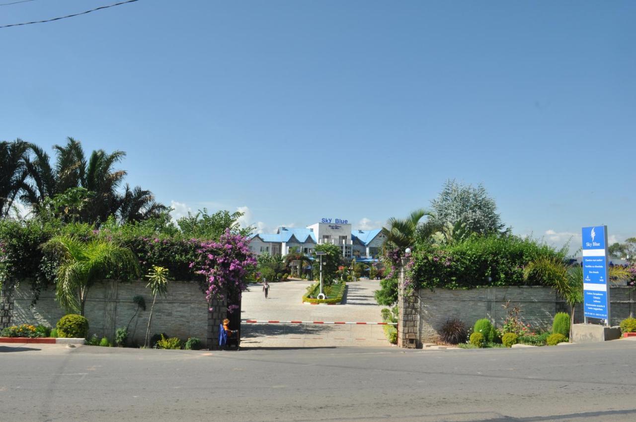 Sky blue hôtel&espace Alasora Ngoại thất bức ảnh
