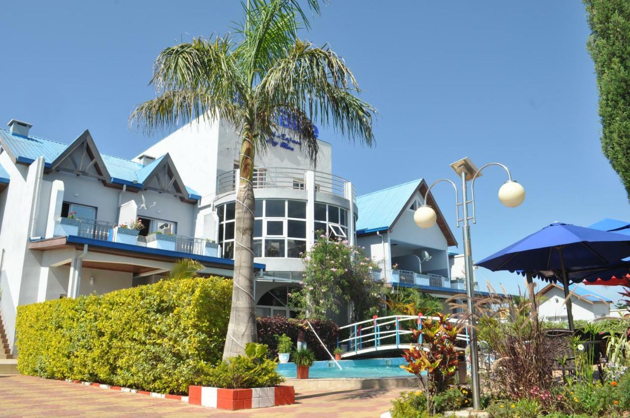Sky blue hôtel&espace Alasora Ngoại thất bức ảnh